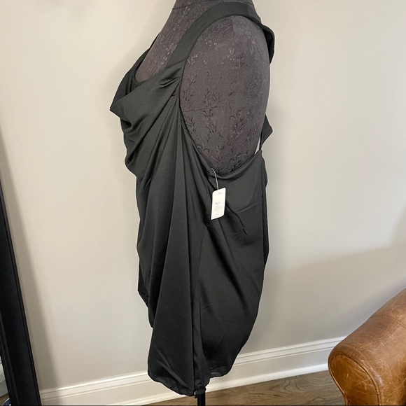 Gap Body Fit black tank top XL NWT! - Picture 3 of 6